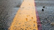 Biedrība "Latvijas Ceļu būvētājs" vēlas Saeimas deputātus klātienē iepazīstināt ar Latvijas ceļu stāvokli